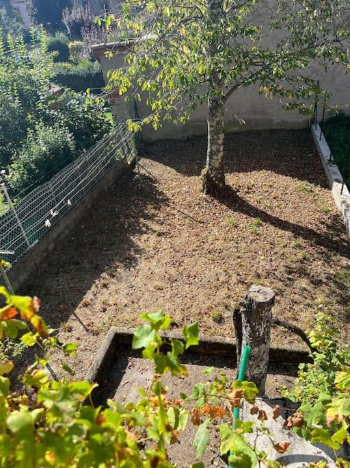 La Petite Ourse Maison De Village A Oust Exterior photo
